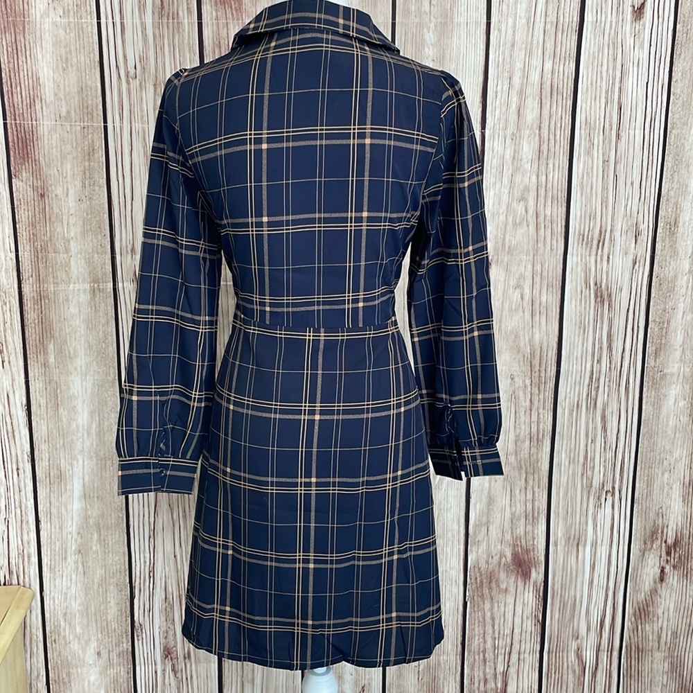 Monroll Blue & Tan Plaid Dress with Tie Large - Picture 6 of 9